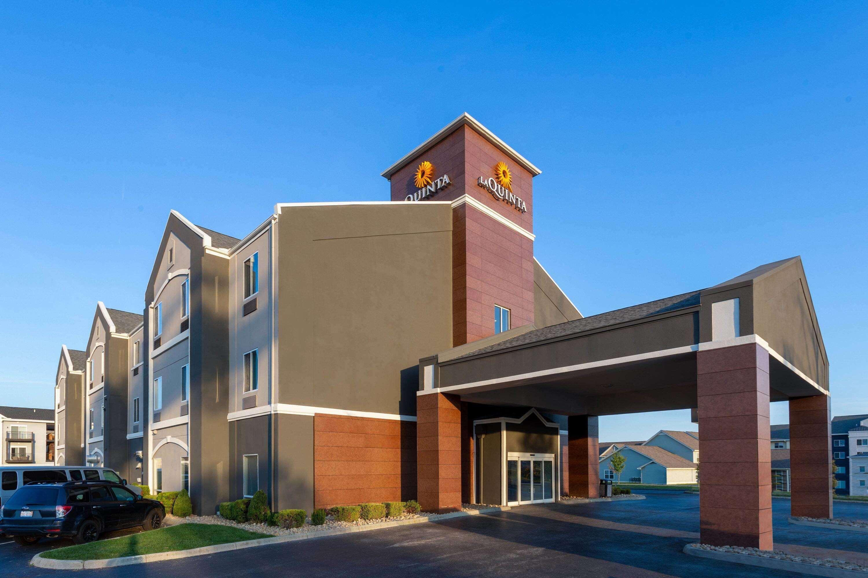 Отель La Quinta By Wyndham Columbus West - Hilliard Экстерьер фото